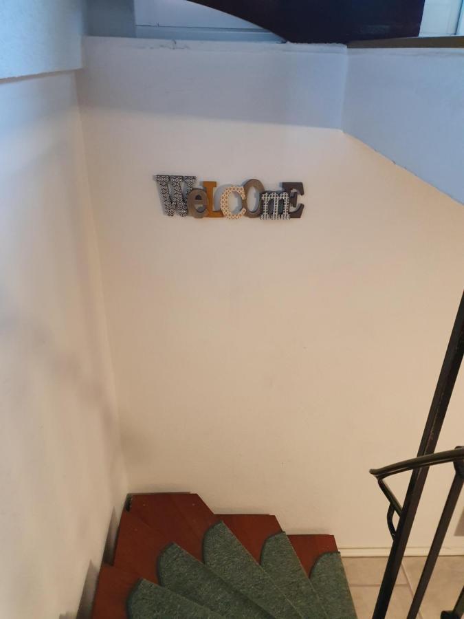 Workers Heaven Monteur - Arbeiter Zimmer เลอร์ราค ภายนอก รูปภาพ